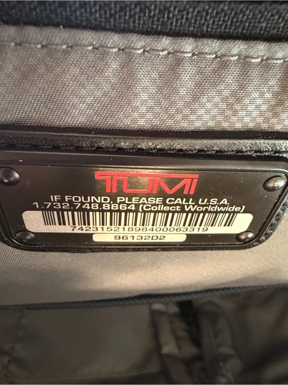 Tumi Black Leather Business Briefcase with Shoulder Strap